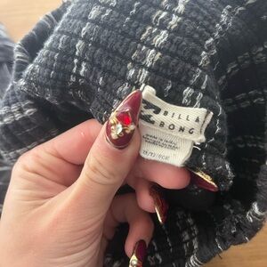 Billabong Charcoal and Ivory Knit Top